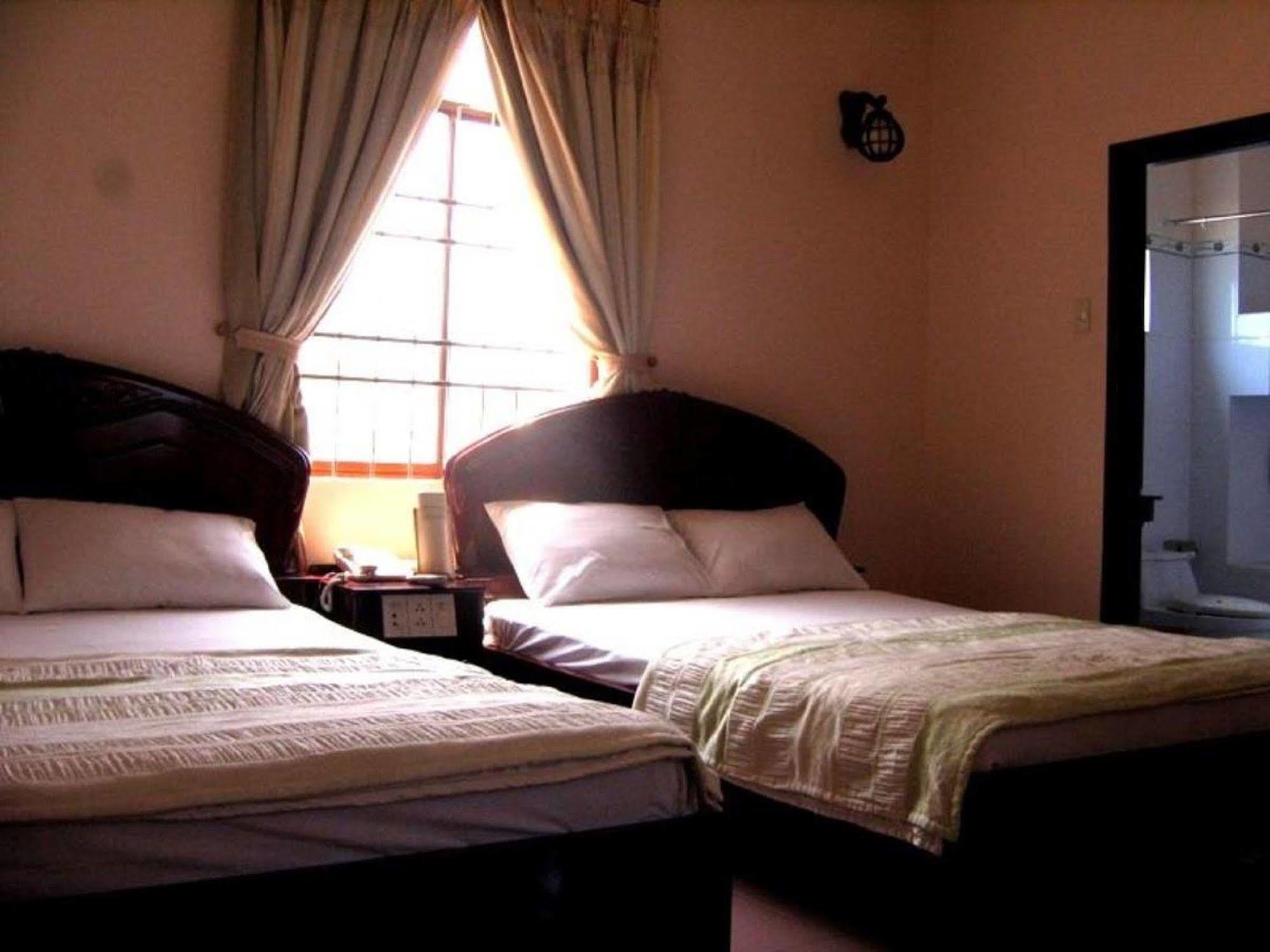 Oyo 563 Phú Thịnh Hotel Nha Trang Ngoại thất bức ảnh