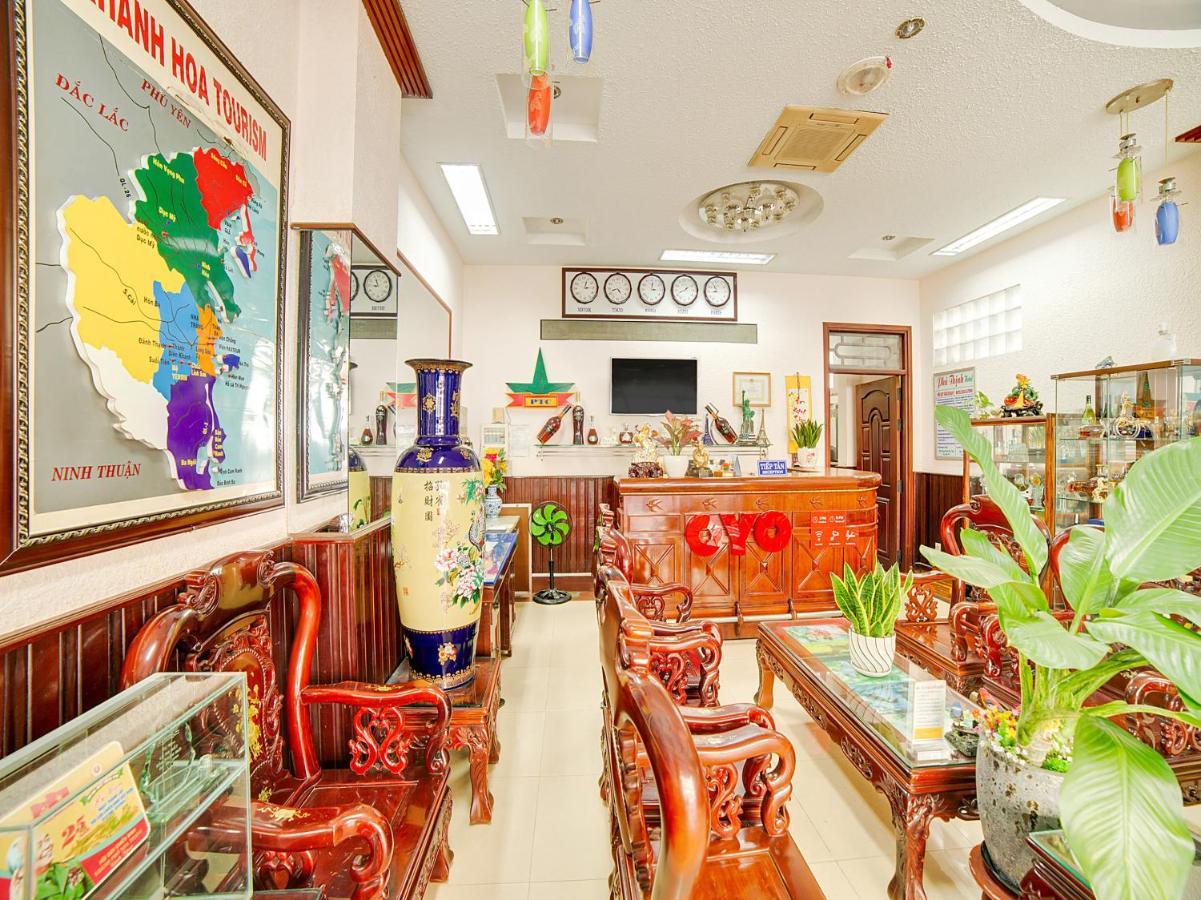 Oyo 563 Phú Thịnh Hotel Nha Trang Ngoại thất bức ảnh